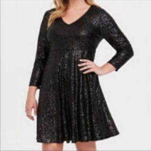 Torrid Black Sequin V Neck Skater Dress w/ Three Quarter Sleeves NWT 2X